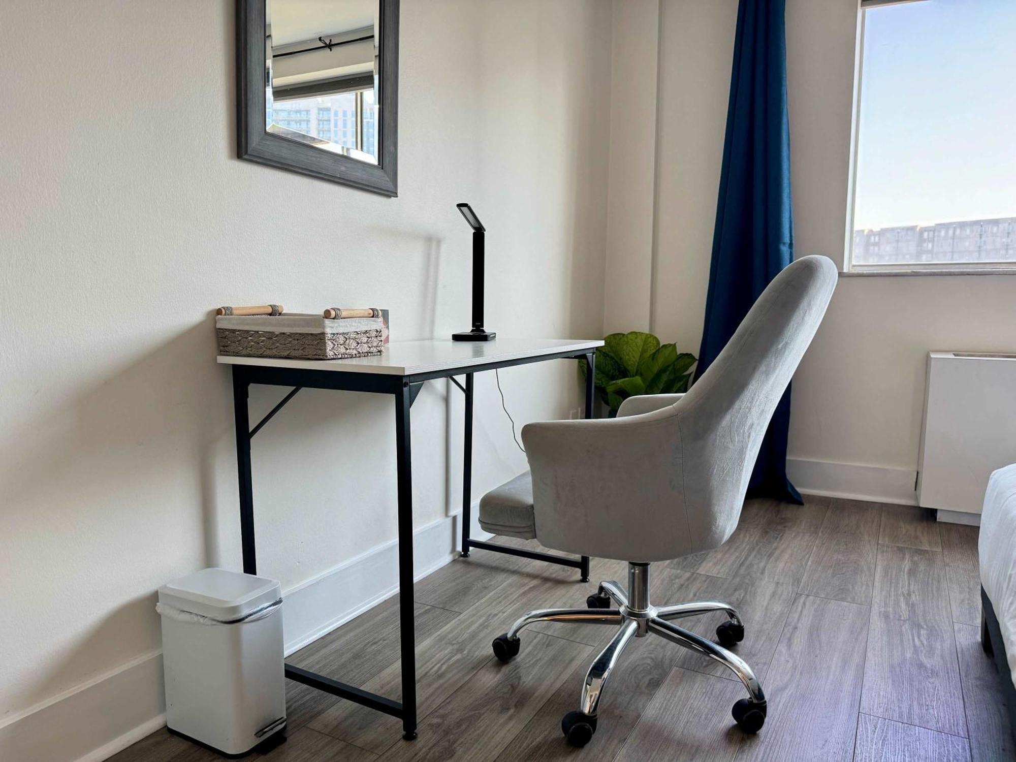 2B1B Modern Downtown Atl Condo W 1 Free Parking Lm1007 Atlanta Zewnętrze zdjęcie